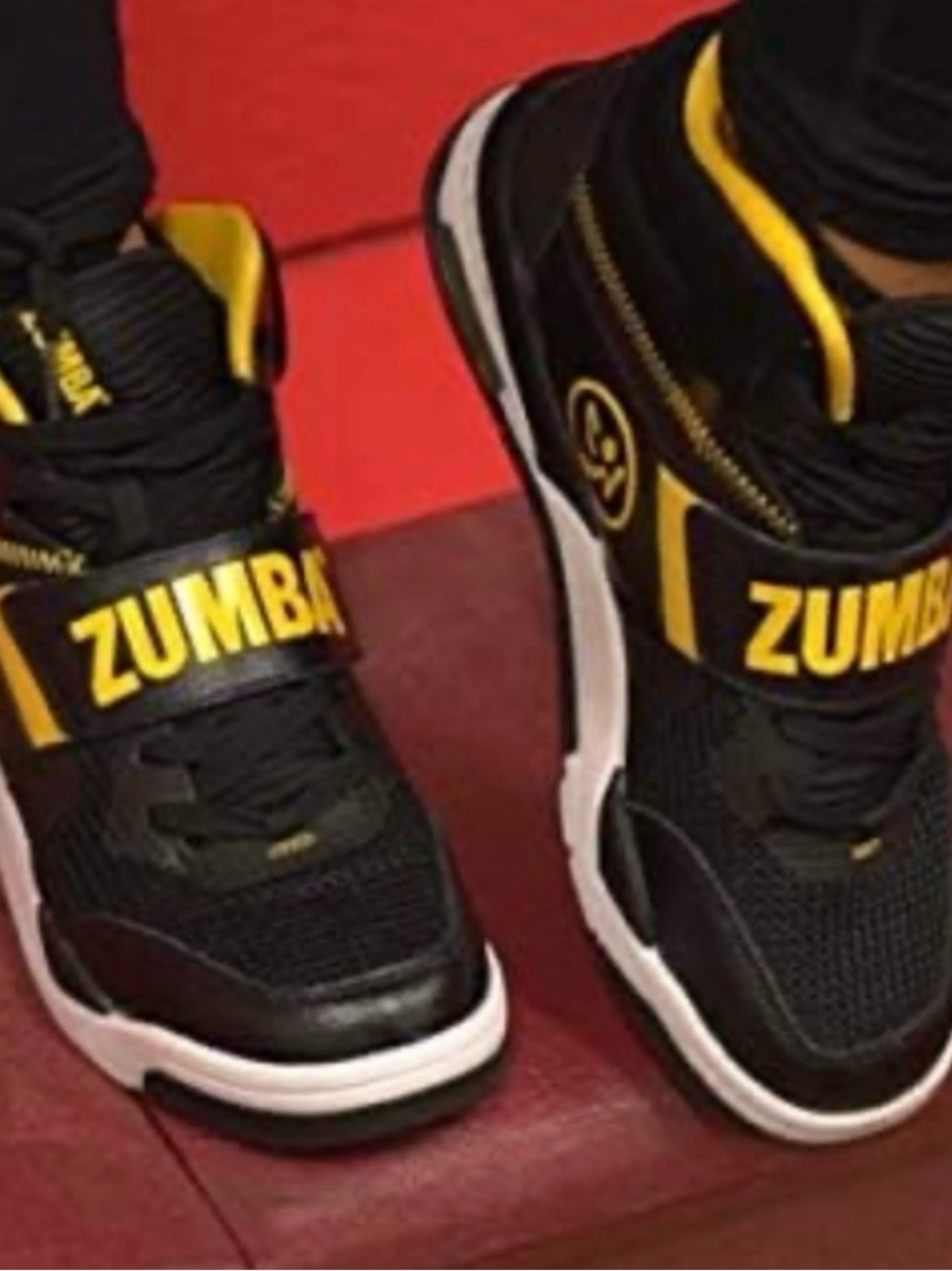 Zumba Fitness women’s High-Top Sneakers in Black and Yellow Accent